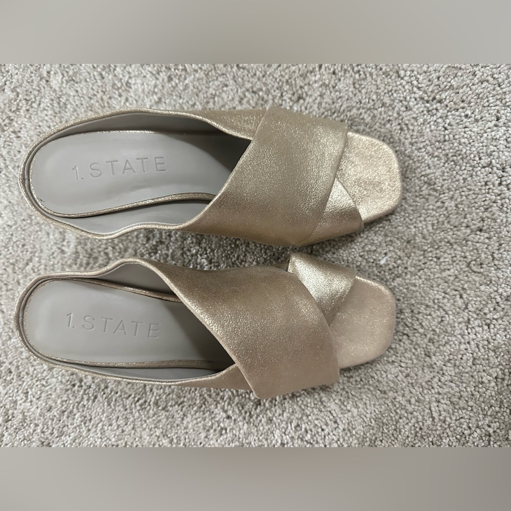 1. State Gold Heels - Picture 5 of 5